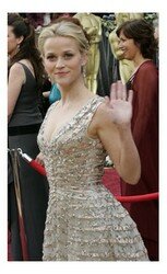 Reese llegando a la ceremonia