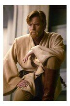 Ewan McGregor mucho más parecido a Alec Guinness que en episodios anteriores